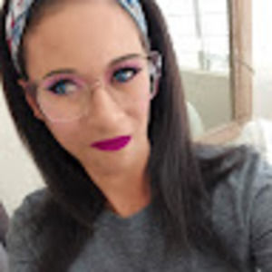 Meet your Posher, Liz sandra